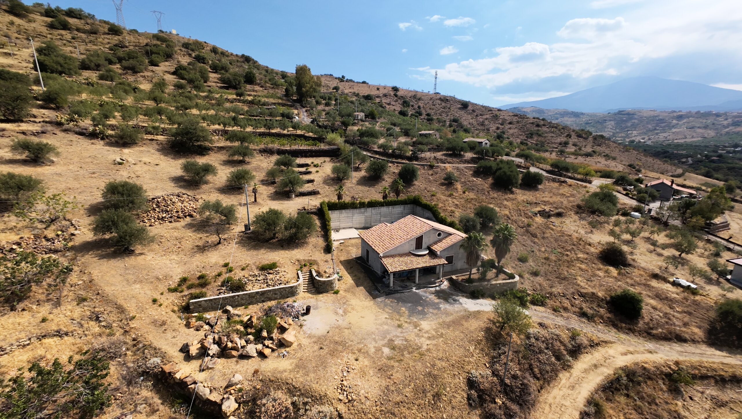 Villa con Terreno  Contrada Ponte Sciara – Bronte (CT)