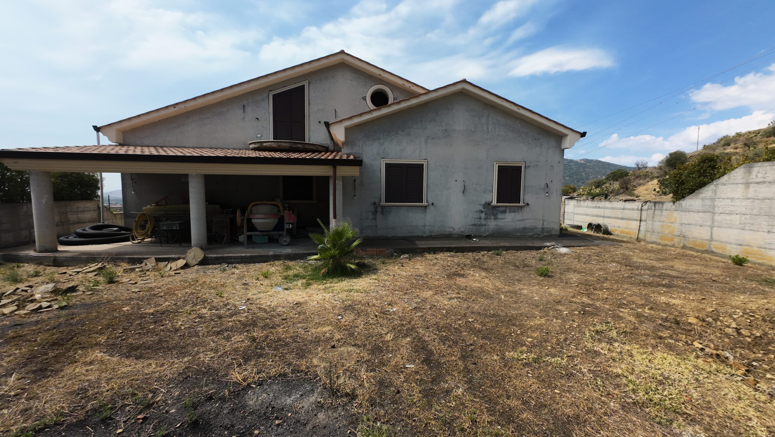 Villa con Terreno  Contrada Ponte Sciara – Bronte (CT)