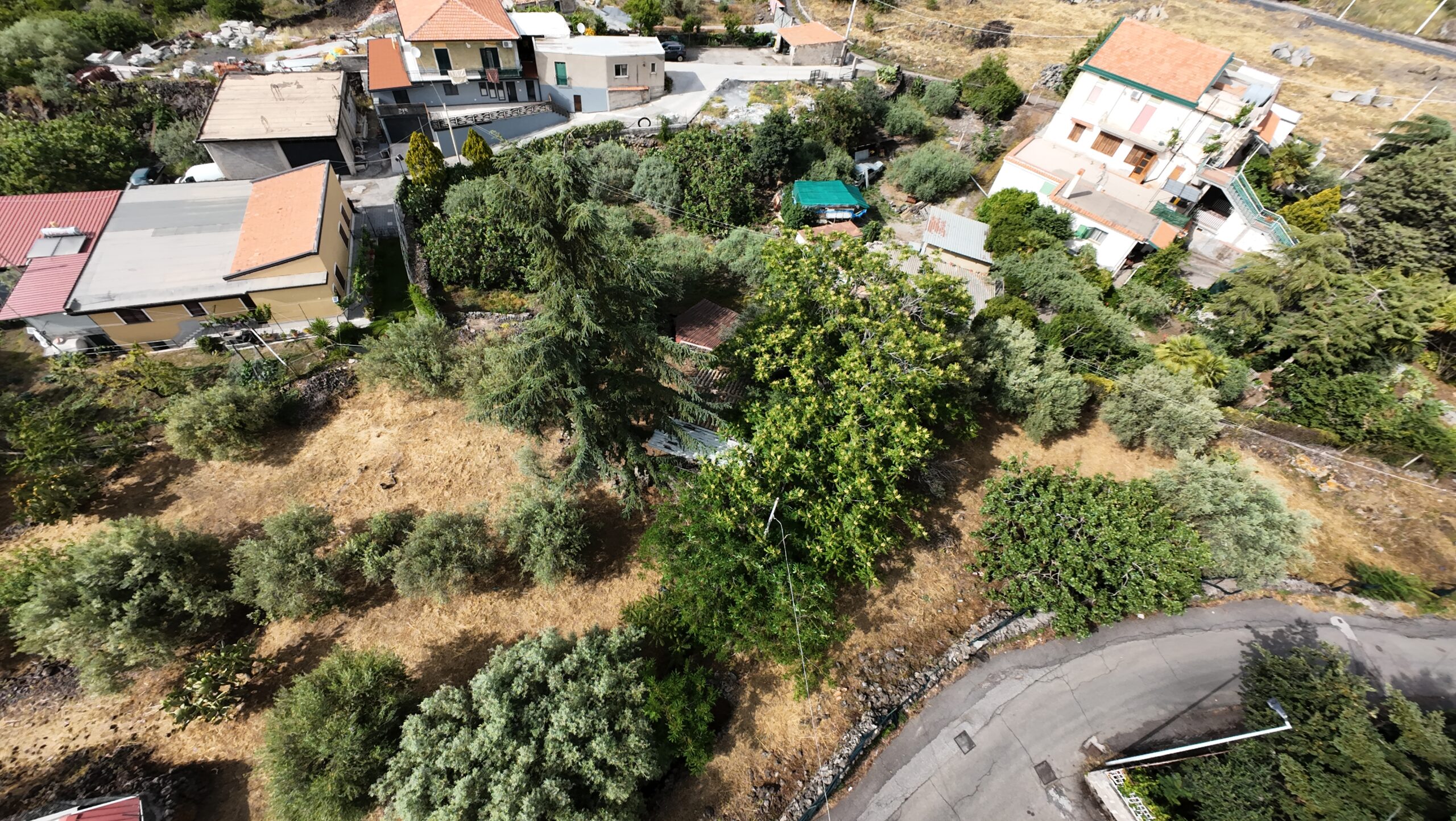 Terreno  Via Duca degli Abruzzi Bronte (CT) 3400 Mq.