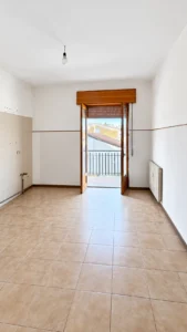 bronte-immobiliare-via-monfalcone-cucina