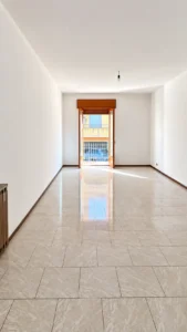 bronte-immobiliare-via-monfalcone-soggiorno
