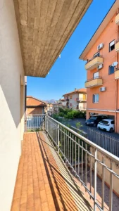 via-monfalcone-balcone-annuncio